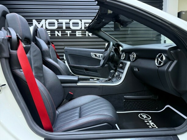 mercedes-benz-slk350-bensin-2012-big-24