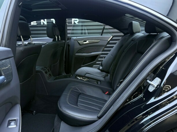 mercedes-benz-cls500-bensin-2012-big-27