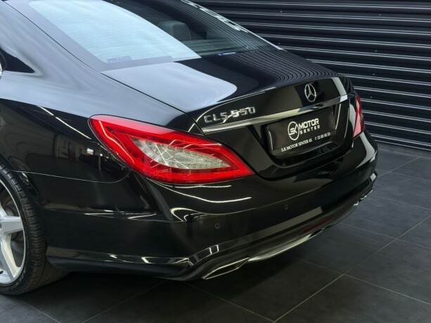 mercedes-benz-cls500-bensin-2012-big-5