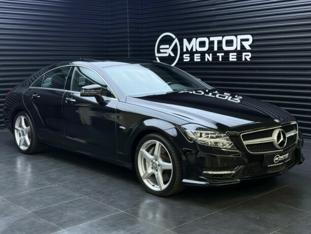 mercedes-benz-cls500-bensin-2012-big-0