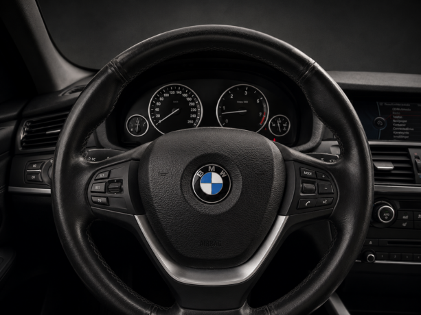 bmw-x3-diesel-2011-big-15