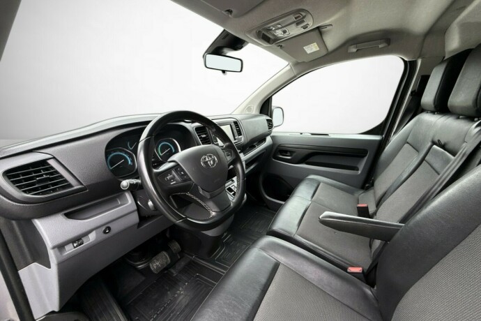 toyota-proace-elektrisitet-2021-big-20