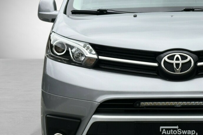 toyota-proace-elektrisitet-2021-big-5