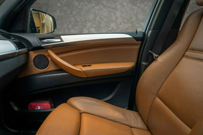 bmw-x5-diesel-2009-big-16