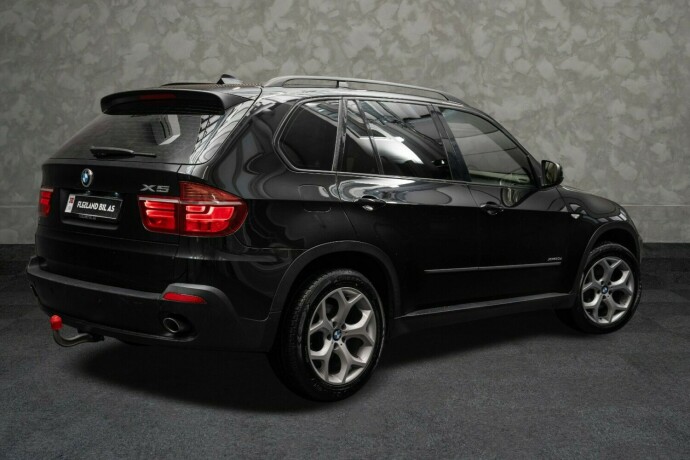 bmw-x5-diesel-2009-big-8