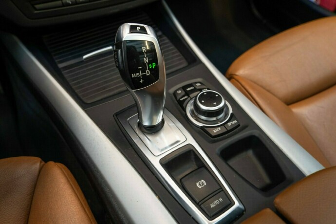 bmw-x5-diesel-2009-big-17