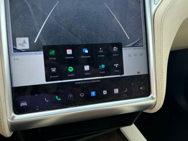 tesla-model-x-elektrisitet-2018-big-17