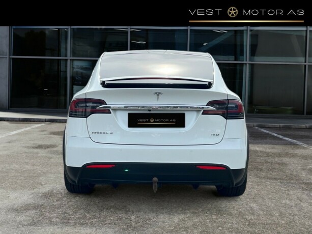 tesla-model-x-elektrisitet-2018-big-5