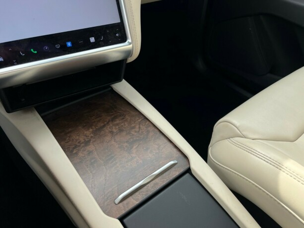 tesla-model-x-elektrisitet-2018-big-22