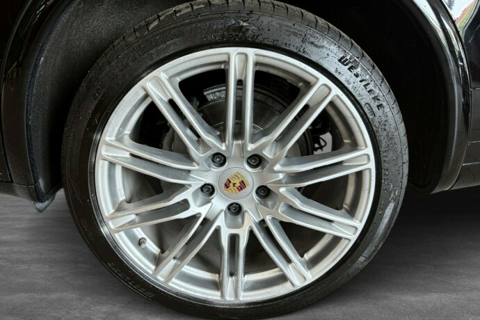 porsche-cayenne-diesel-2016-big-30