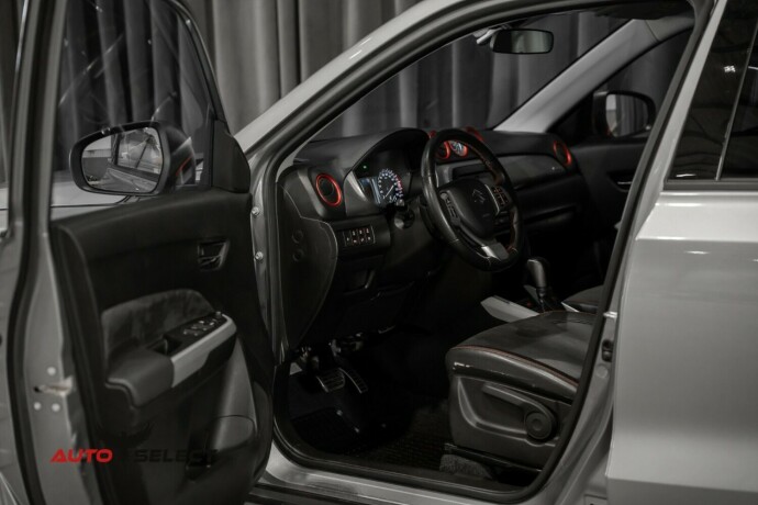 suzuki-vitara-bensin-2017-big-19