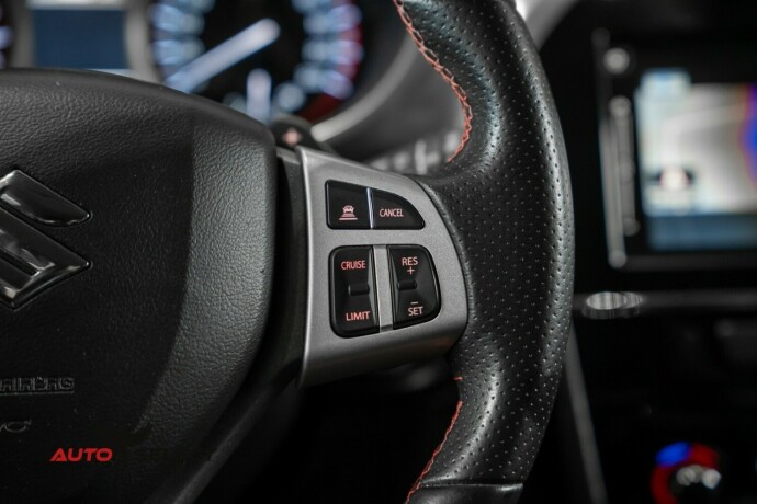 suzuki-vitara-bensin-2017-big-30