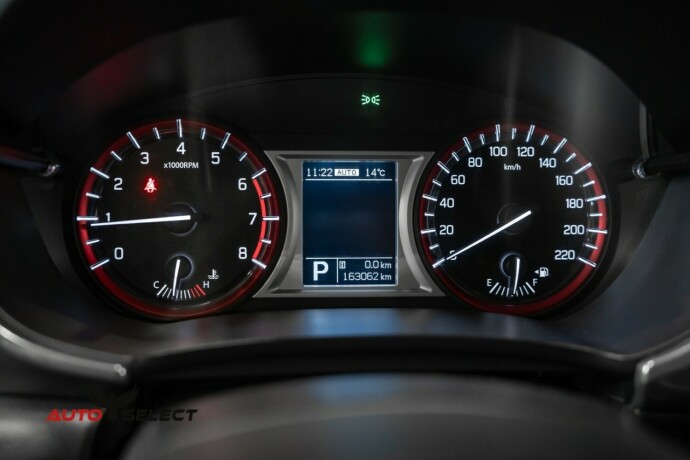 suzuki-vitara-bensin-2017-big-28