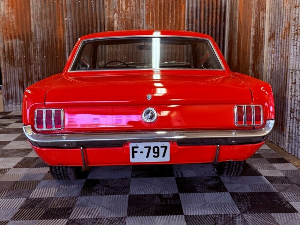 ford-mustang-bensin-1965-big-19