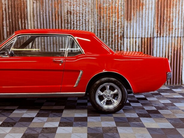 ford-mustang-bensin-1965-big-15