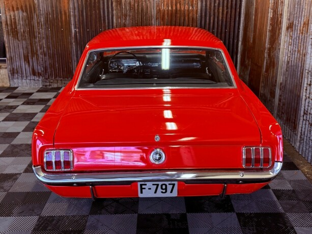 ford-mustang-bensin-1965-big-20