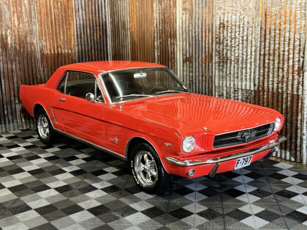 ford-mustang-bensin-1965-big-1