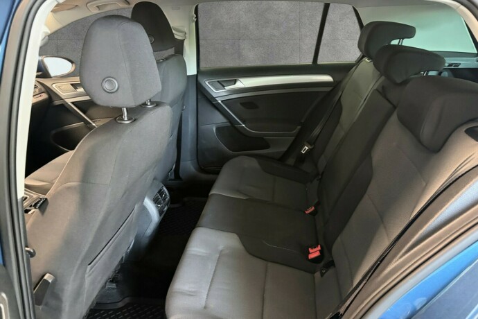 volkswagen-golf-elektrisitet-2015-big-4