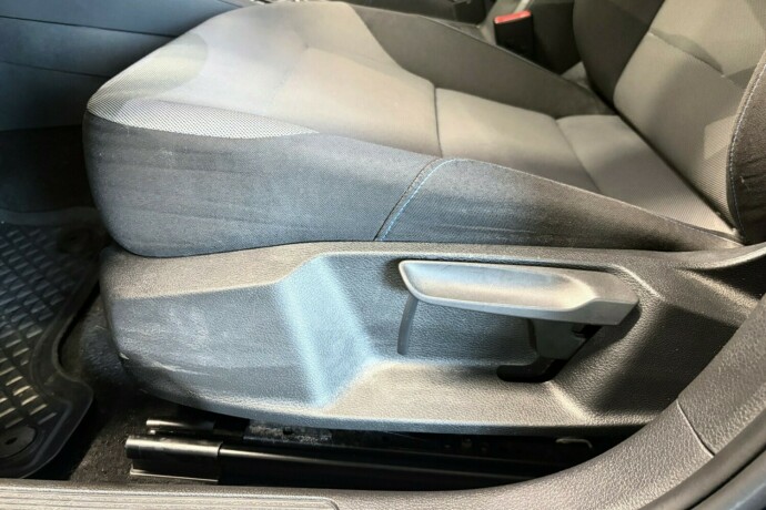 volkswagen-golf-elektrisitet-2015-big-19
