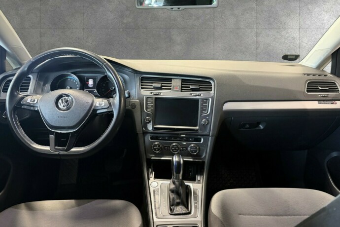 volkswagen-golf-elektrisitet-2015-big-5