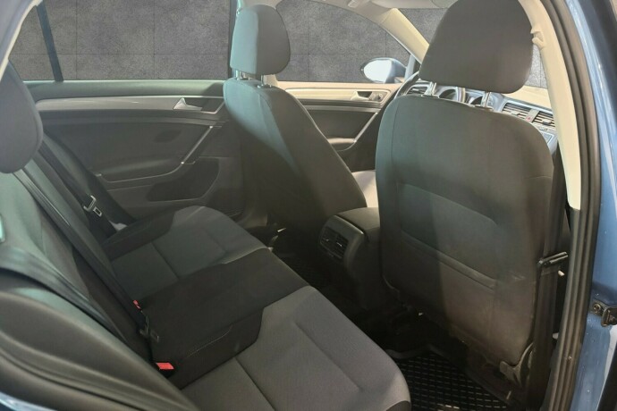 volkswagen-golf-elektrisitet-2015-big-8
