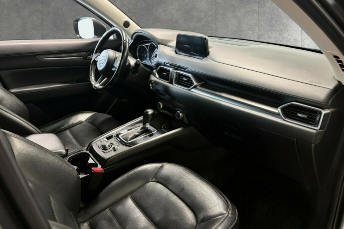 mazda-cx-5-bensin-2018-big-4