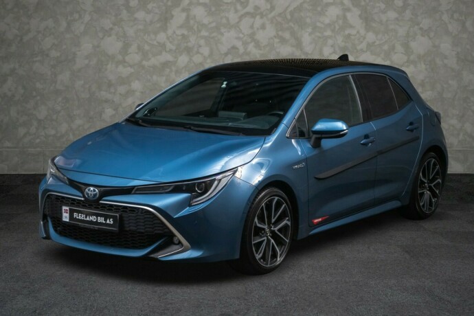 toyota-corolla-elektrisitetbensin-2019-big-1