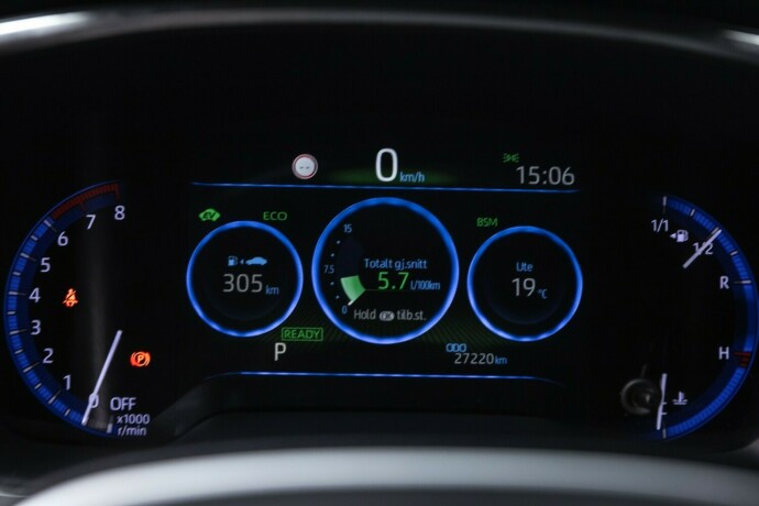 toyota-corolla-elektrisitetbensin-2019-big-14