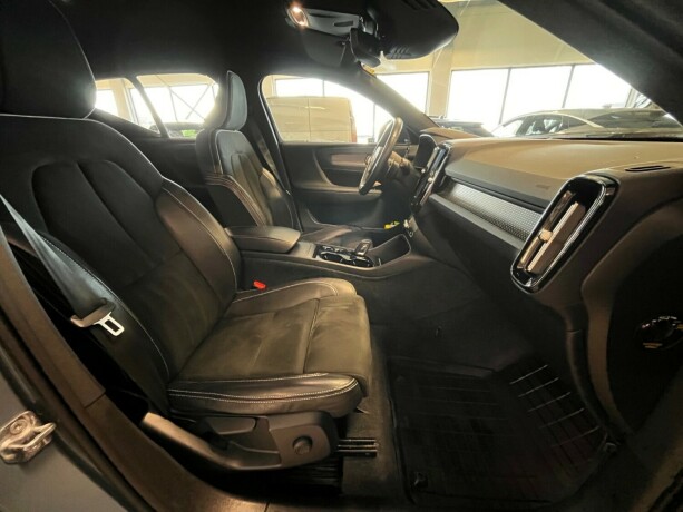 volvo-xc-40-diesel-2020-big-29
