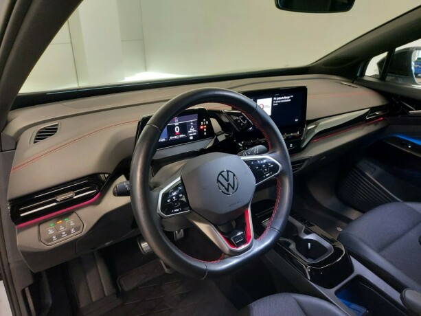 volkswagen-id4-gtx-elektrisitet-2024-big-18