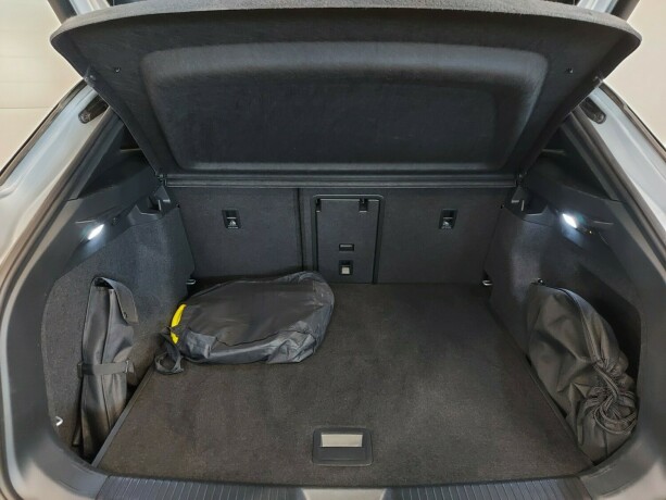 volkswagen-id4-gtx-elektrisitet-2024-big-27