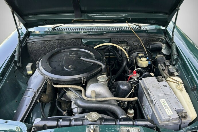 mercedes-benz-230-bensin-1971-big-13