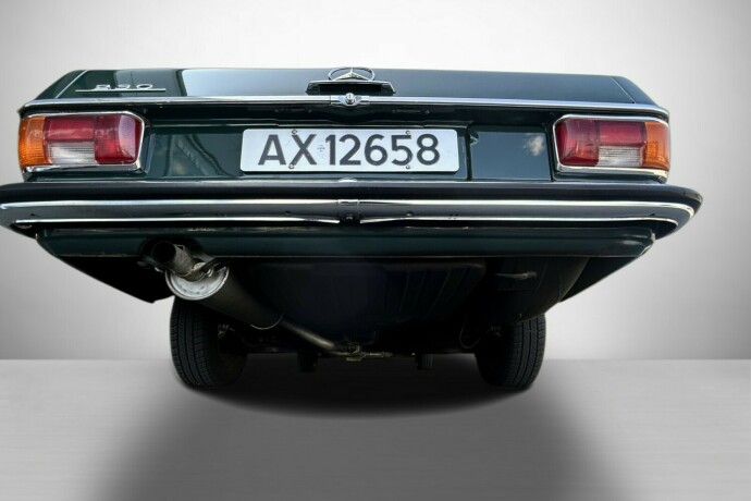 mercedes-benz-230-bensin-1971-big-8