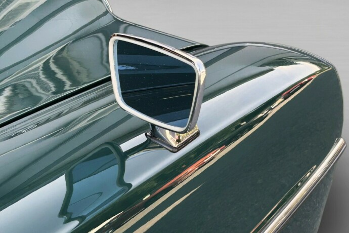 mercedes-benz-230-bensin-1971-big-9
