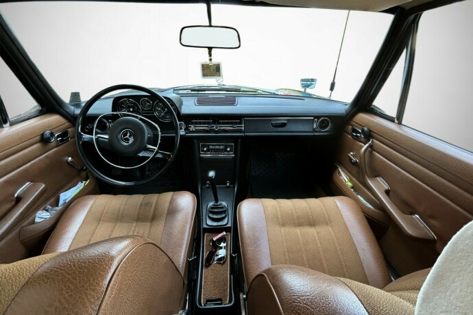 mercedes-benz-230-bensin-1971-big-18