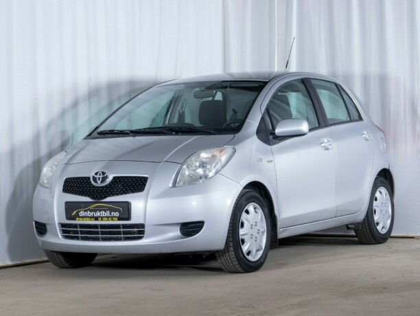 toyota-yaris-diesel-2007-big-0