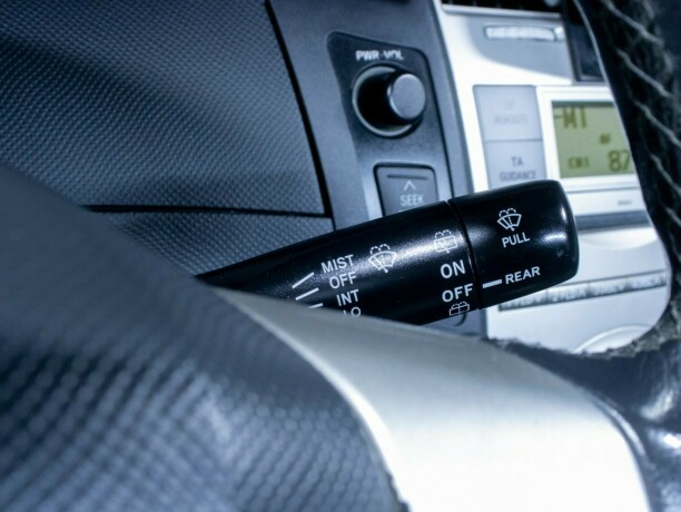 toyota-yaris-diesel-2007-big-24