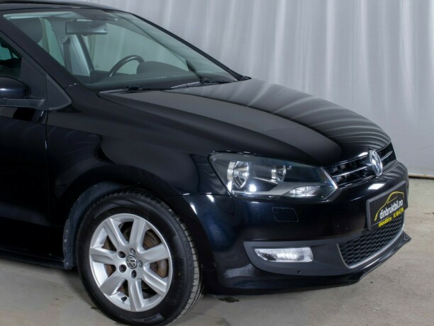 volkswagen-polo-diesel-2012-big-3