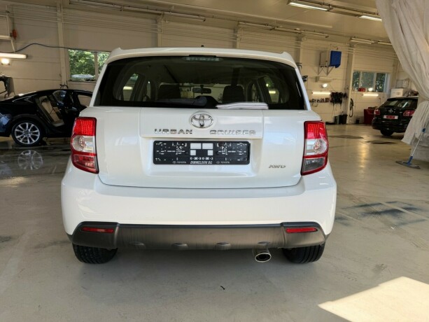 toyota-urban-cruiser-diesel-2011-big-4