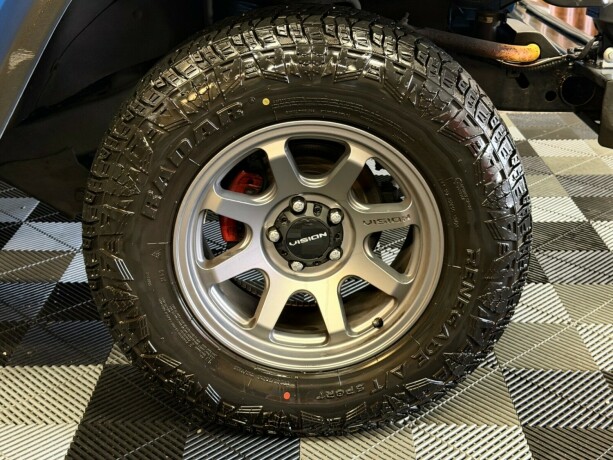 jeep-wrangler-bensin-1999-big-6