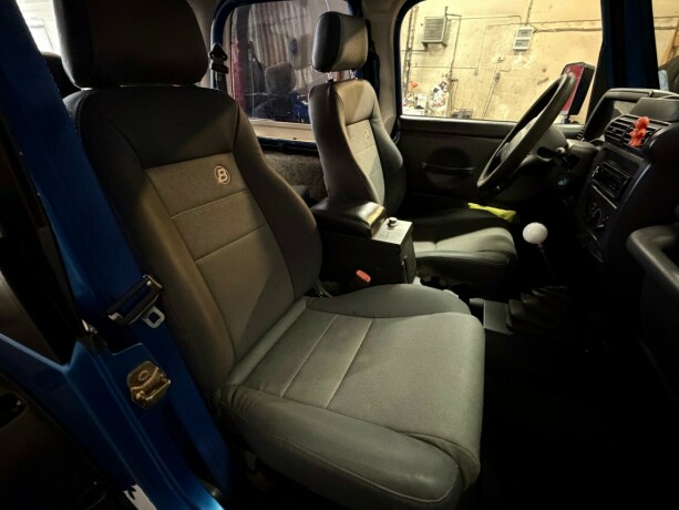 jeep-wrangler-bensin-1999-big-28