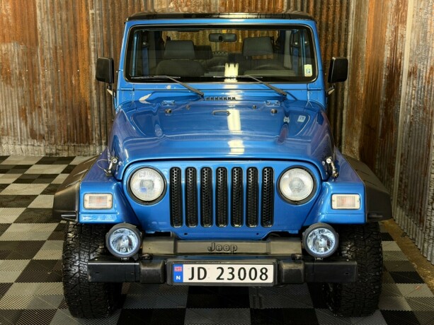 jeep-wrangler-bensin-1999-big-9