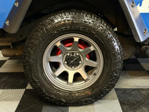 jeep-wrangler-bensin-1999-big-5