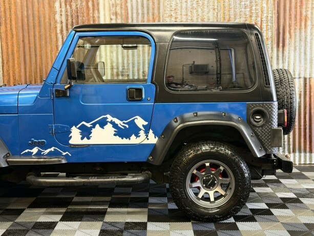 jeep-wrangler-bensin-1999-big-12