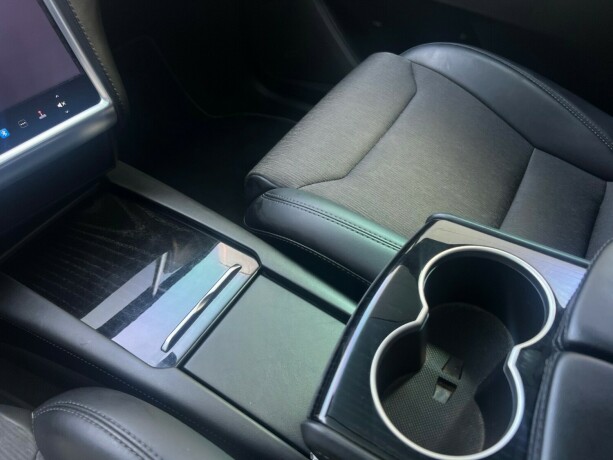 tesla-model-x-elektrisitet-2018-big-16
