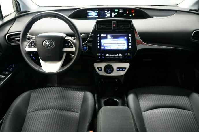 toyota-prius-elektrisitetbensin-2017-big-8