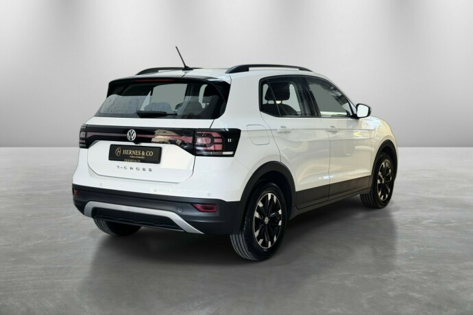 volkswagen-t-cross-bensin-2019-big-4