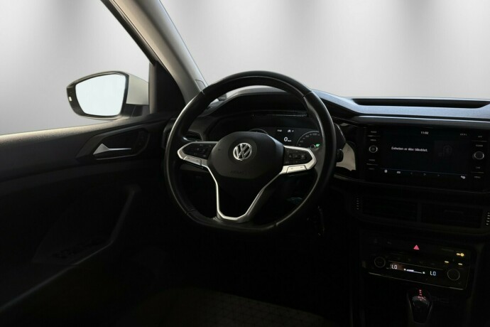 volkswagen-t-cross-bensin-2019-big-12