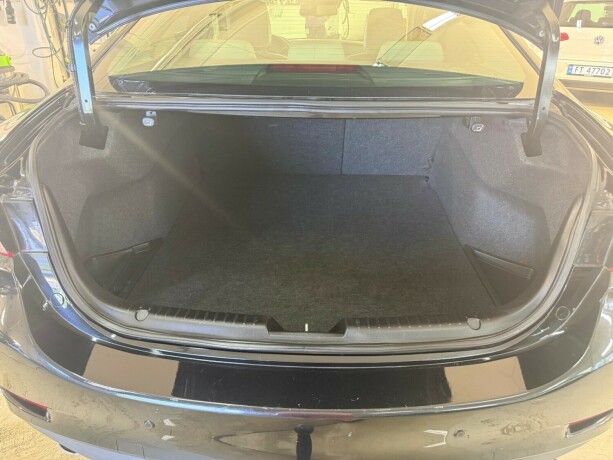 mazda-6-diesel-2013-big-15