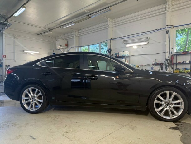 mazda-6-diesel-2013-big-7